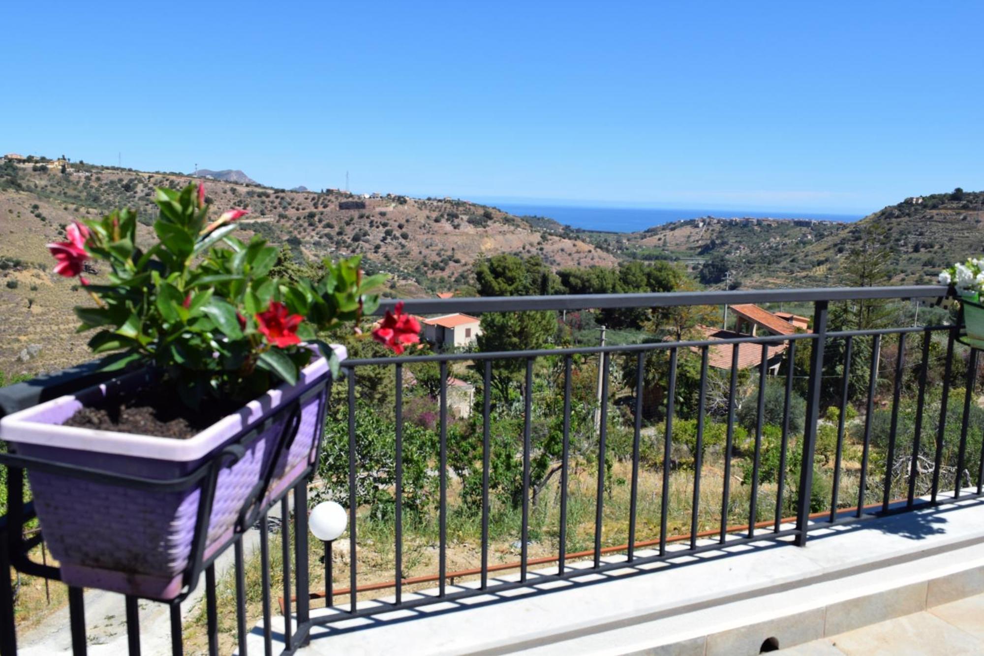 Granatelli Holiday Home Altavilla Milicia Exterior foto